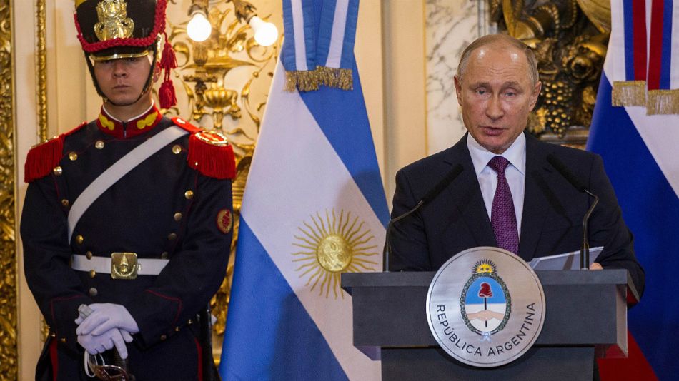 Archivo. Alberto Fernández tenía prevista una reunión con Vladimir Putin.