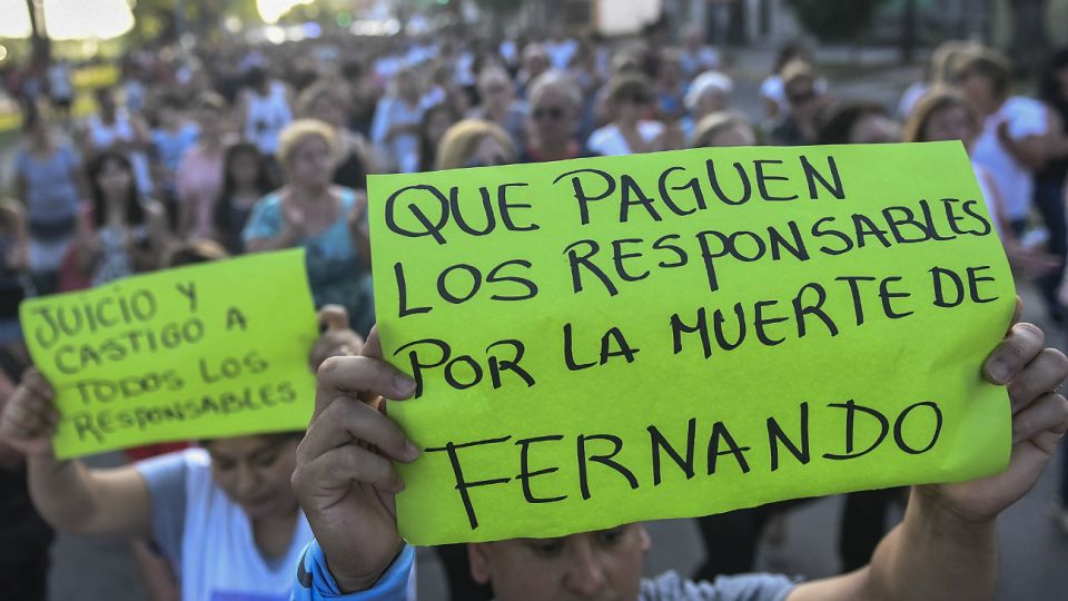 Vecinos de Zárate reclamaron Justicia por Fernando Báez Sosa.