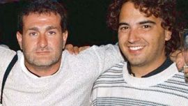 Cabezas junto a Michi