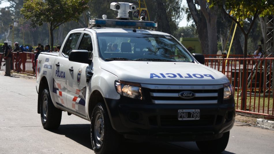 La agresión se dio cerca de un boliche situado en la autopista que une las ciudades de Santiago del Estero y La Banda.
