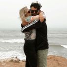Brenda Gandini y Gonzalo Heredia se mostraron acaramelados en la playa