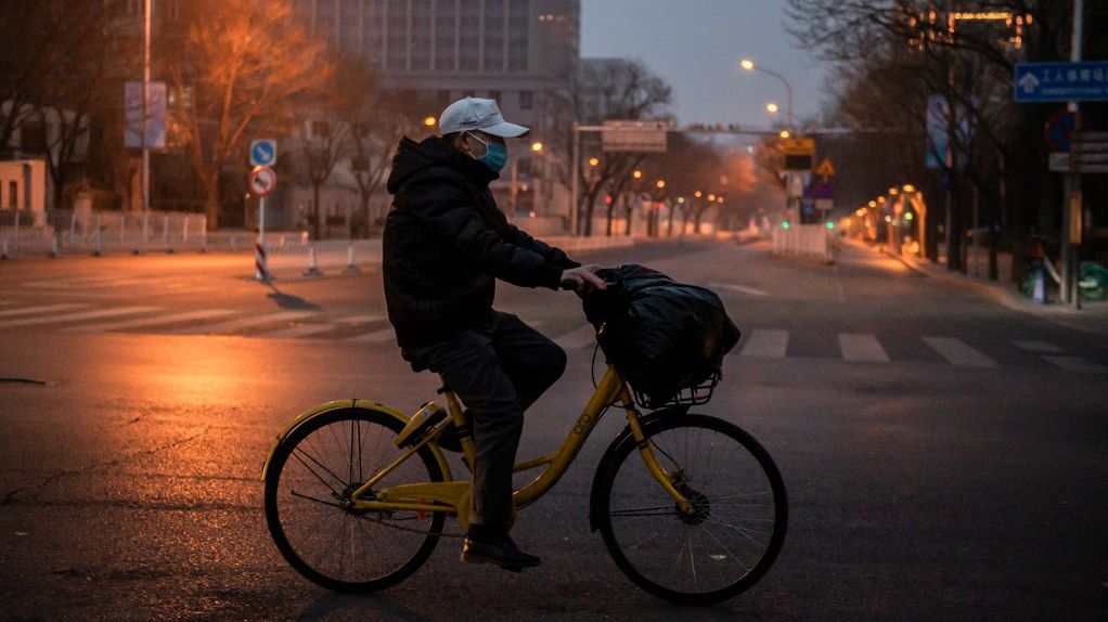 La ciudad china de Wuhan, donde nació el nuevo coronavirus, paralizada.