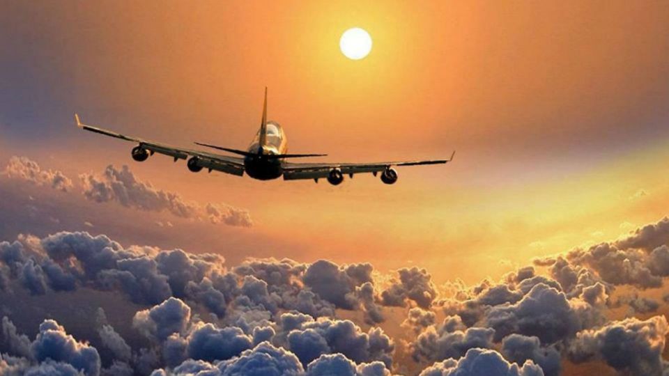 Qué aerolíneas permiten comprar pasajes en dólares