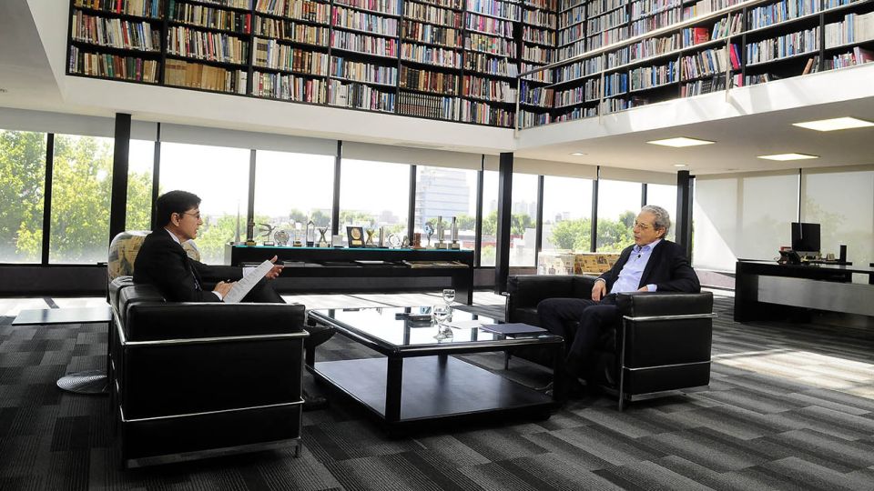 Entrevista de Jorge Fontevecchia al economista Daniel Marx.
