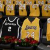 Los asientos libres que solían ocupar Kobe Bryant y su hija Gianna en el Staples Center, hogar de los Lakers.