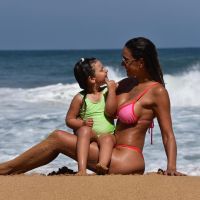 Las paradisíacas vacaciones de Floppy Tesouro en Panamá con su marido y su hija