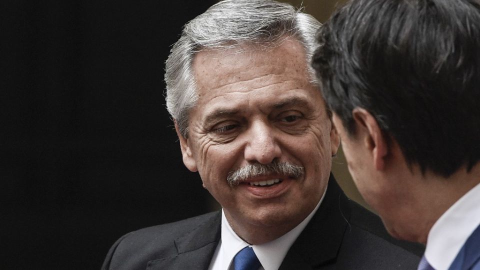 Alberto Fernández durante su gira por Europa.