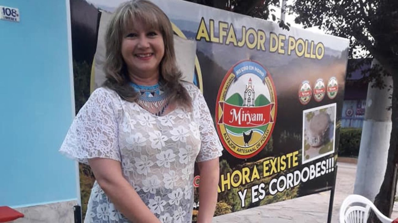 Myriam, la creadora del alfajor de pollo que se volvió furor. 