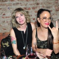 Encuentro cumbre de celebridades en la noche de Buenos Aires