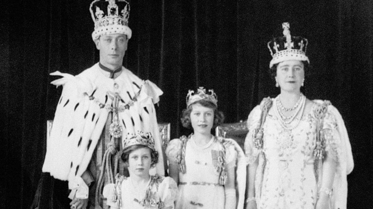 La vida de la reina Isabel II en fotos.