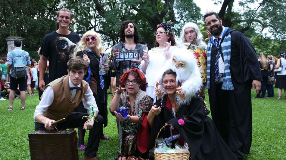 harry potter book night embajada britanica