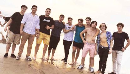 Involucrados. Los diez jóvenes rugbiers de Zárate están implicados en el asesinato, según el informe y los peritajes.