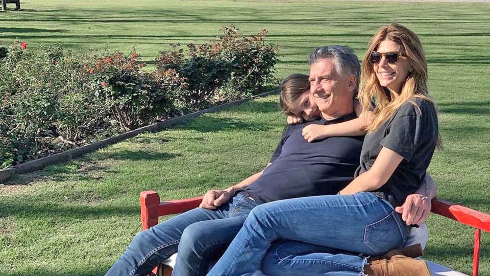 Familia. Macri lo pasó relajado con Juliana y Antonia. También estuvieron sus hijos mayores.