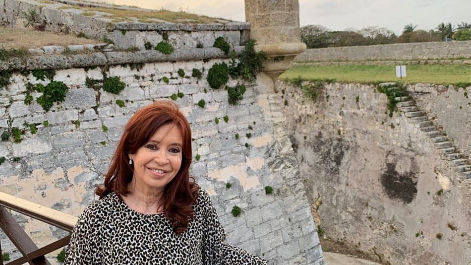 20200209_cristina_cfk_cuba_prensacfk_g.jpg