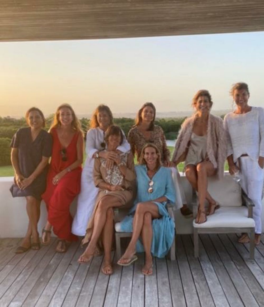 Punta del Este 2020: Juliana Awada y una tarde con amigas.