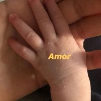 Las fotos más tiernas de Miel, la hija de Mike Amigorena