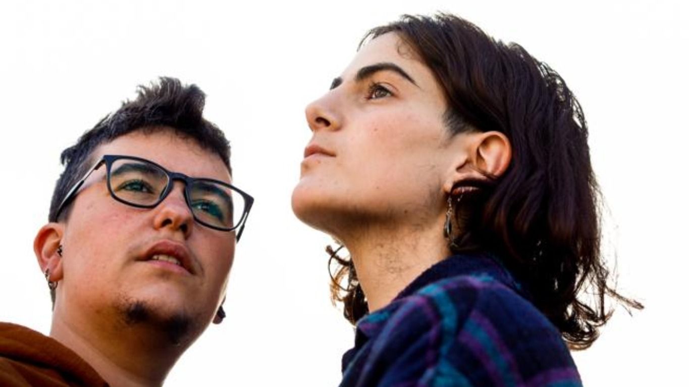 Mar Llop y Cristina Almirall son las creadoras del movimiento Som Barbàrie. 