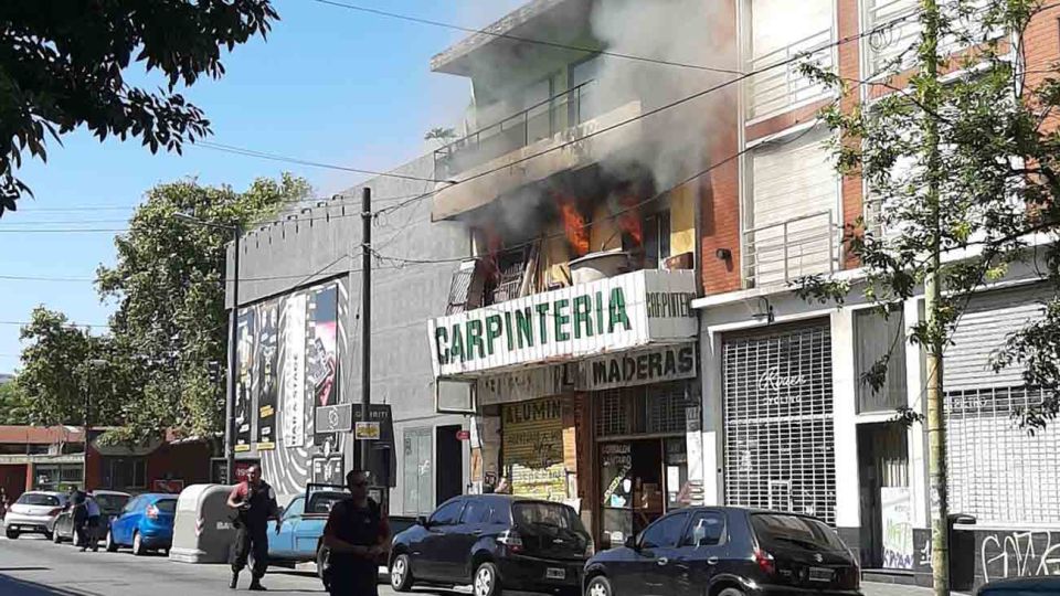 Incendio Palermo 150220