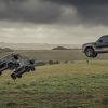 El nuevo Land Rover Defender durante los ensayos de la película de James Bond No Time for Die.