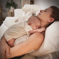 Eugenia Tobal compartió una tierna foto de Ema al cumplir dos meses de vida