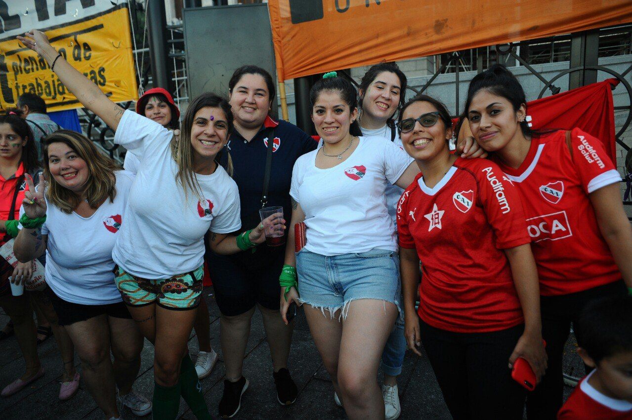 Marcha en pro del aborto legal frente al Congreso, este 19 de febrero.