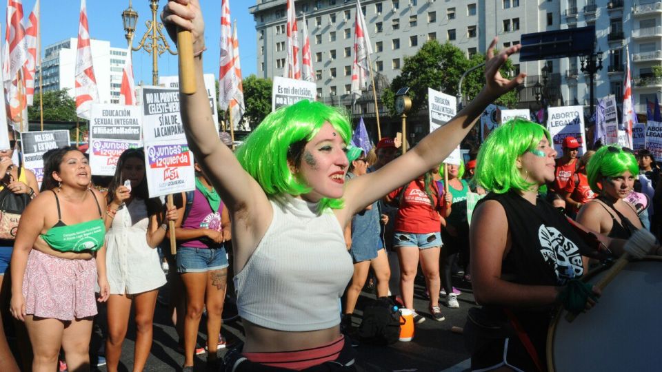 Movilización masiva en el Congreso en reclamo por el aborto legal.