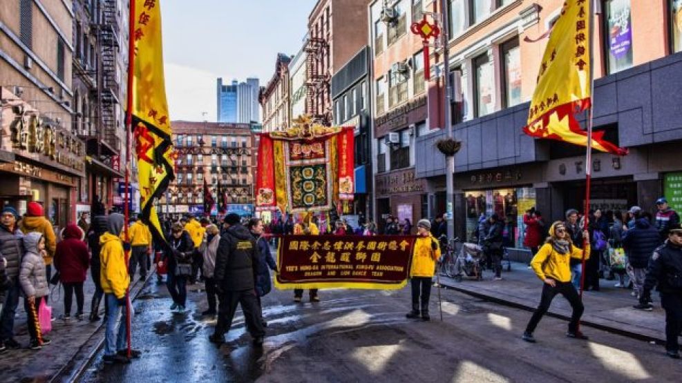 El emblemático Chinatown de Nueva York lucha contra el miedo al coronavirus