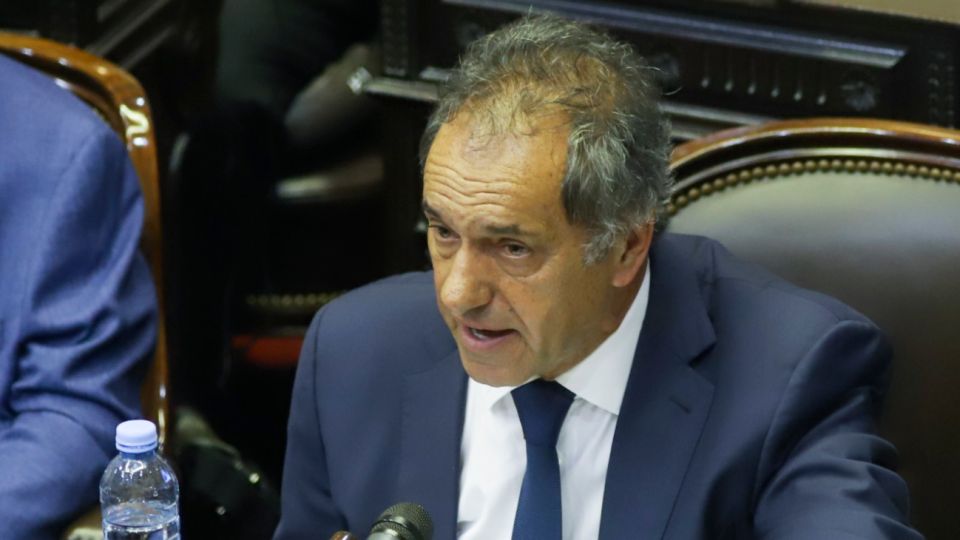 Daniel Scioli asistió a la sesión en Diputados y el oficialismo logró el quórum