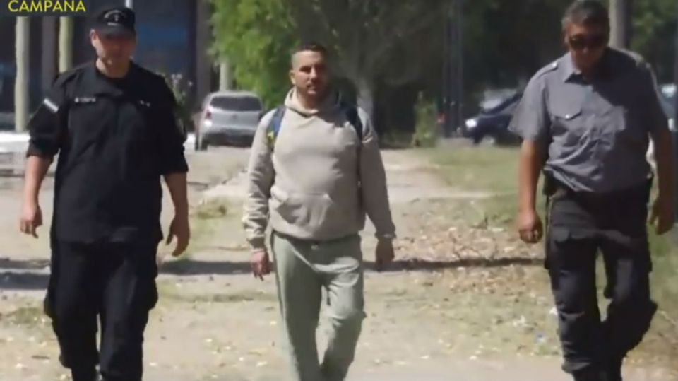 Fabián Tablado deja la Unidad 21 de Campana.