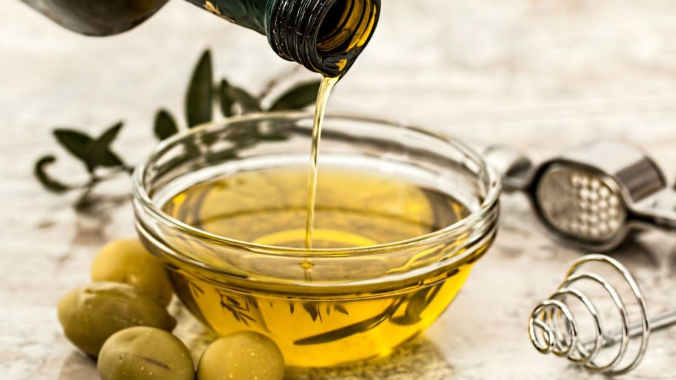 El aceite de oliva se vendía a través de la plataforma Mercado Libre.