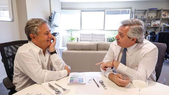 EXPRESIDENTE. Duhalde asegura que no debería existir un distanciamiento entre Fernández y Schiaretti.