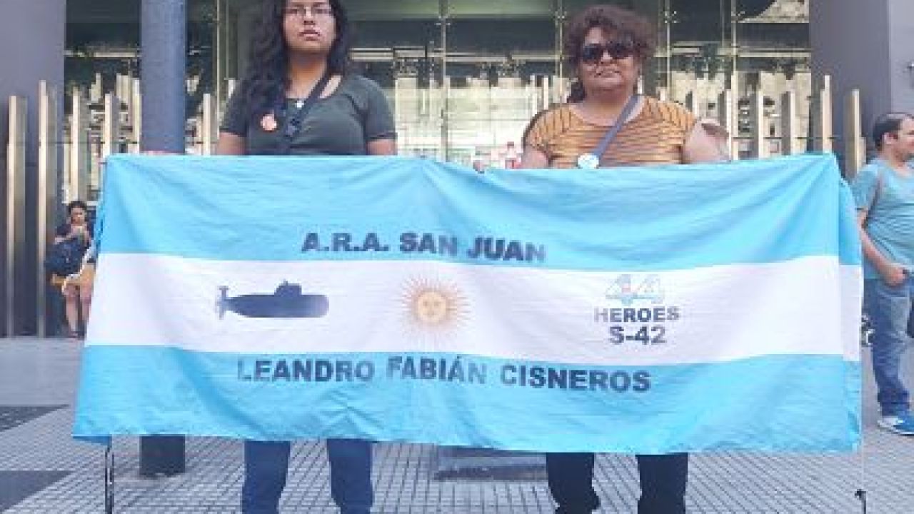 Congreso. Familiares de Leandro Cisneros, tripulante del ARA San Juan. | Foto:CEDOC.
