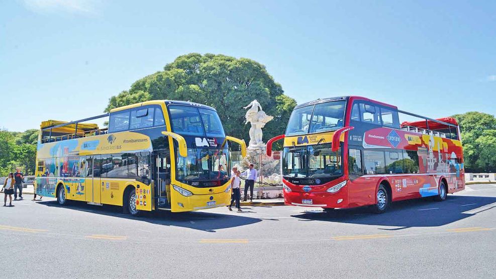 20200301_buses_caba_tour_pablocuarterolo_g.jpg
