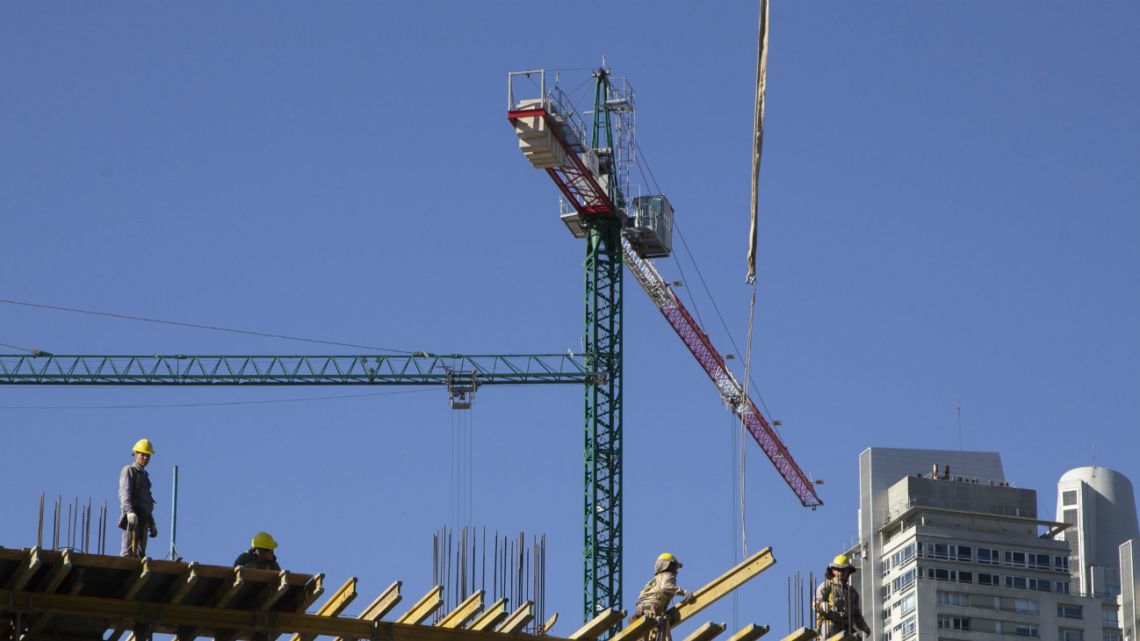 Formal employment in the construction industry fell by 3.9 percent during 2019, a year in which there was a drop in that economic activity.