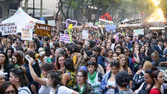 2019. En Argentina hace varios años que la mujer sale a la calle.