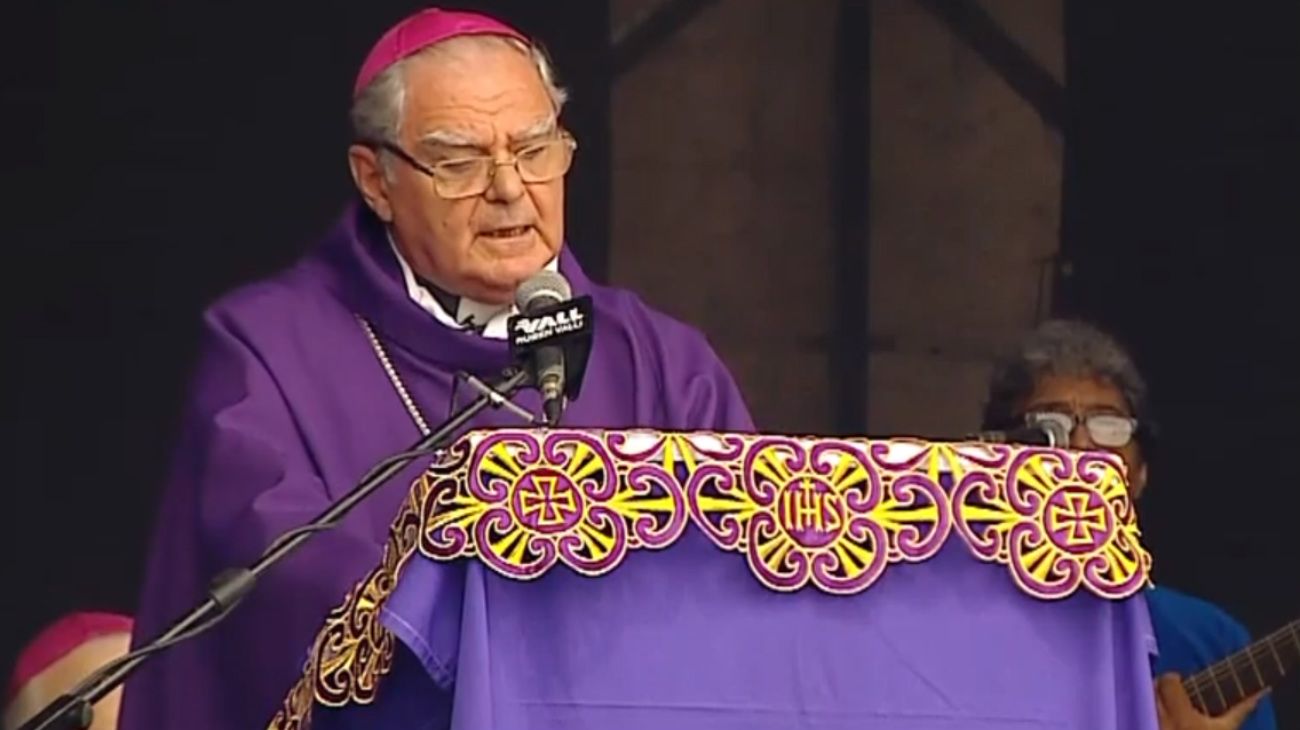 Monseñor Oscar Ojea, en la misa de Luján.