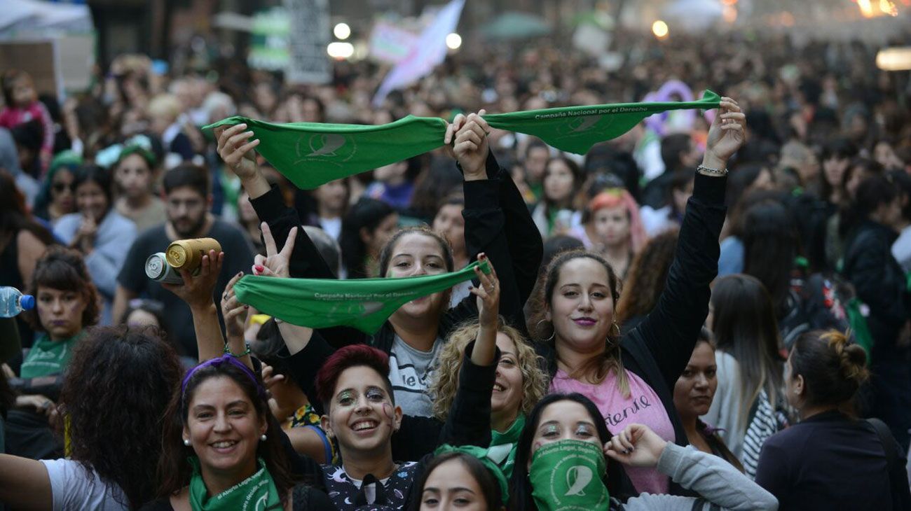 Nunca ningún derecho se conquistó sin lucha, y de eso, las mujeres sabemos, lo llevamos en nuestra sangre y en nuestra historia.