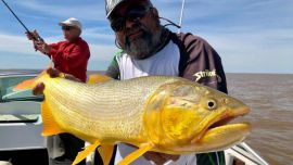 El río Barca Grande y las isla Oyarvide, paraíso de grandes dorados en pleno marzo