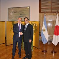 GALERÍA | Famosos se congregaron en la Embajada del Japón