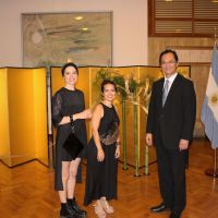 GALERÍA | Famosos se congregaron en la Embajada del Japón