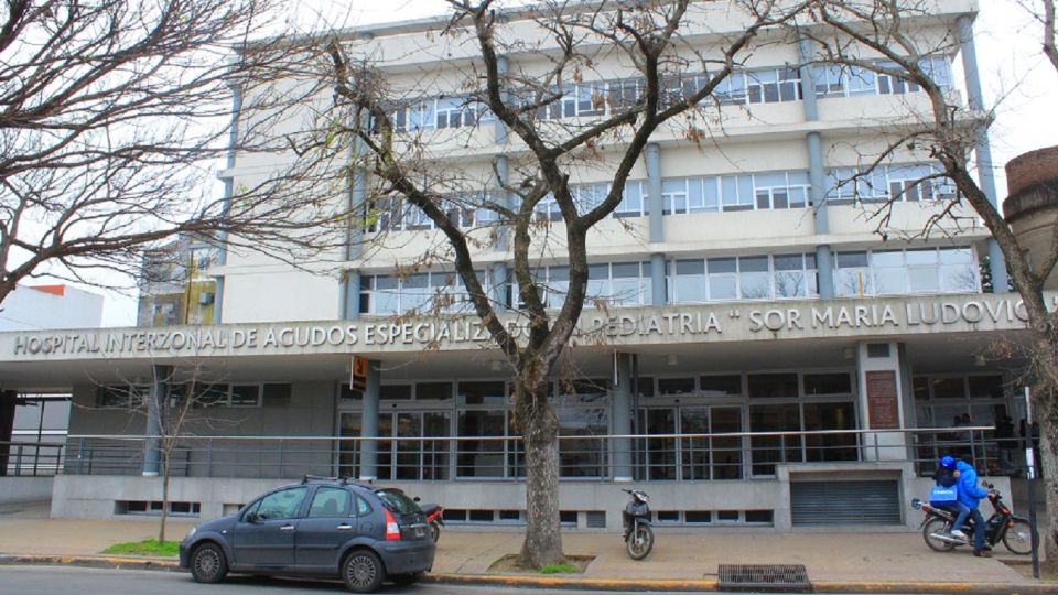 Tres menores fueron internados en el Hospital de niños de La Plata con síntoma se coronavirus