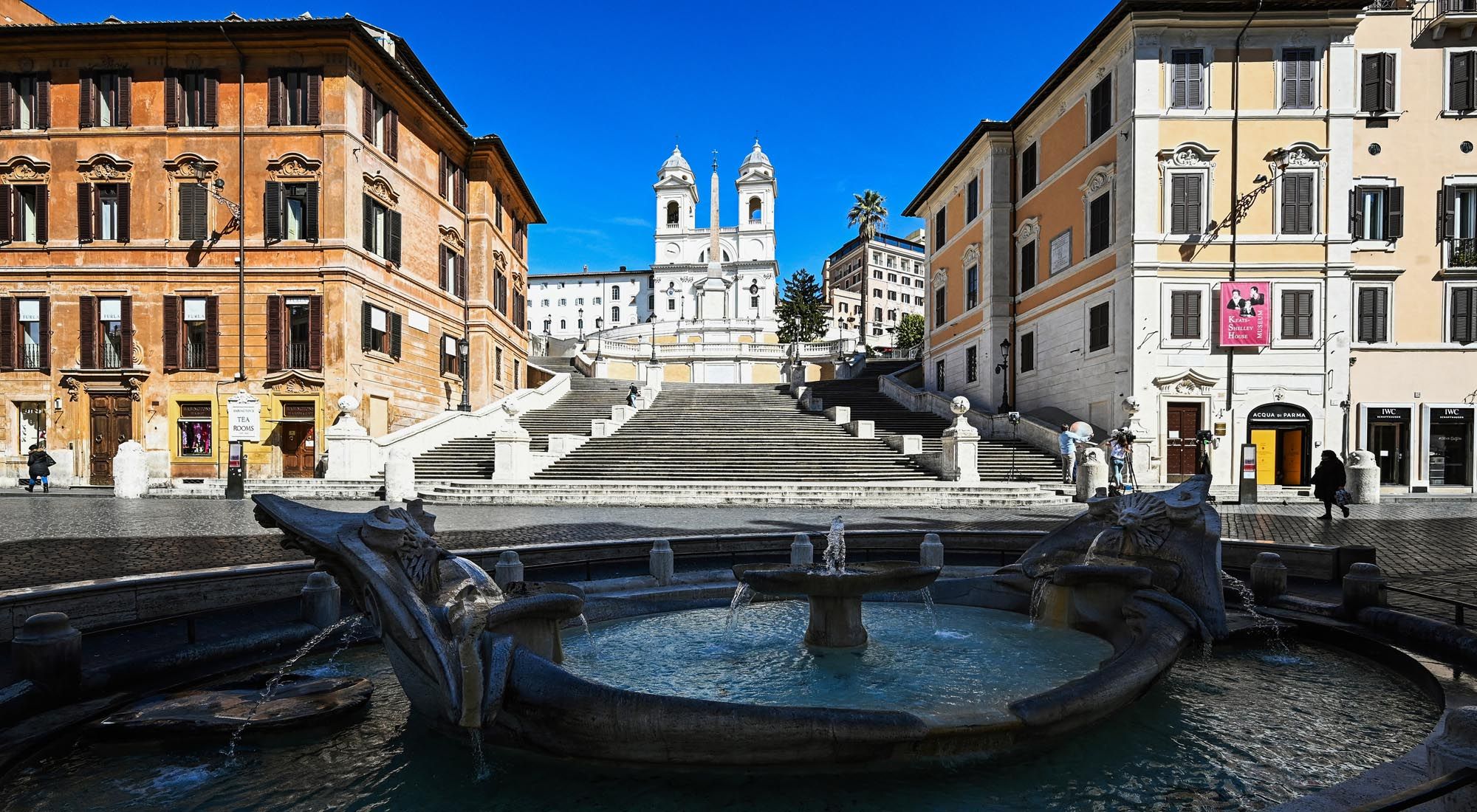 La ciudad de Roma en Italia se ve casi desierta a partir de las medidas que restringen la circulación tanto de ciudadanos como algún eventual turista.