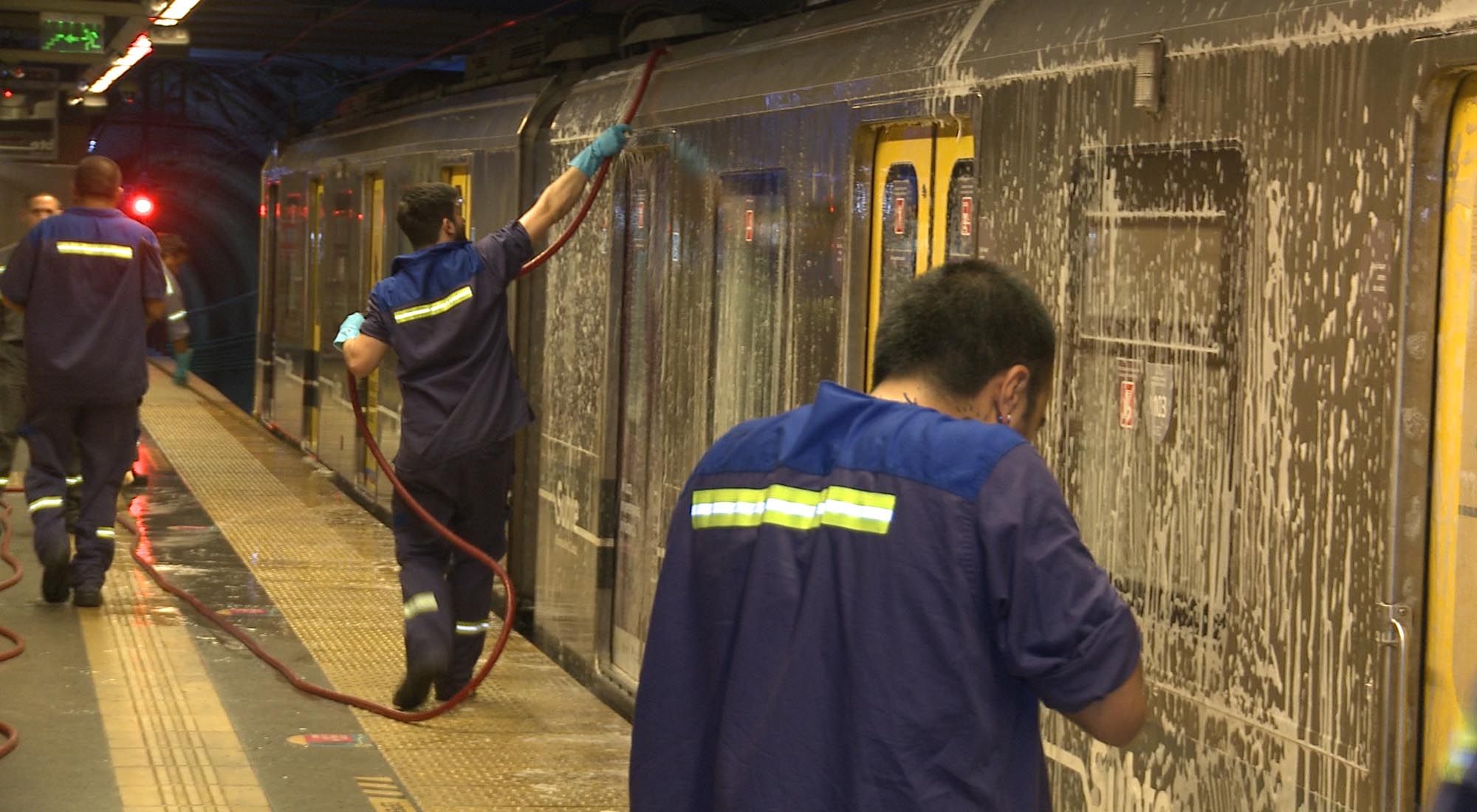 LAS RECOMENDACIONES Y MEDIDAS DE PREVENCIÓN EN LA CIUDAD DE BUENOS AIRES PARA TRANSPORTE PÚBLICO Y PRIVADO