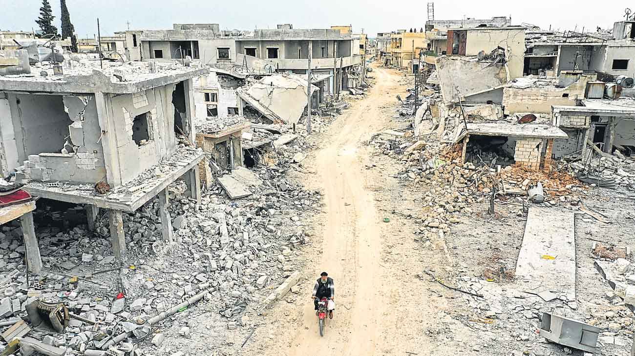 Devastación. Aquí comenzó la revuelta de 2011 que estalló con la Primavera Arabe. Sus habitantes creen que la familia Assad detesta la región porque en 1970 le tiraron tomates a Hafez, el patriarca, durante una visita.