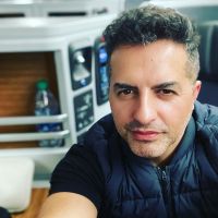 VIDEO | El divertido baile de Ángel de Brito pintando su casa durante la cuarentena