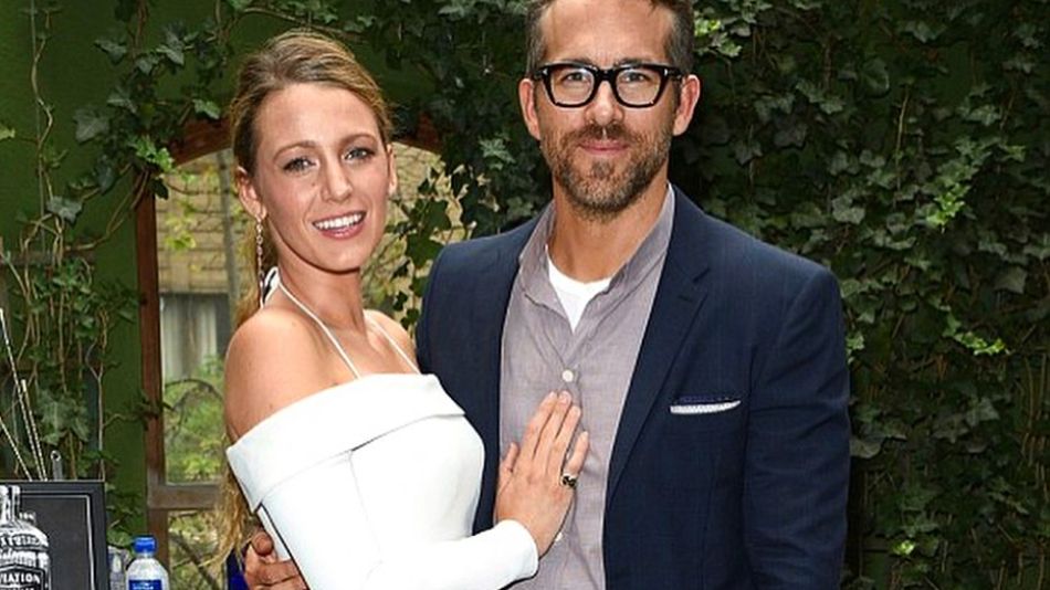 Ryan Reynolds y su esposa Blake Lively donarán un millón de dólares para ayudar a combatir el Coronavirus