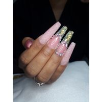 Victoria Manicura
