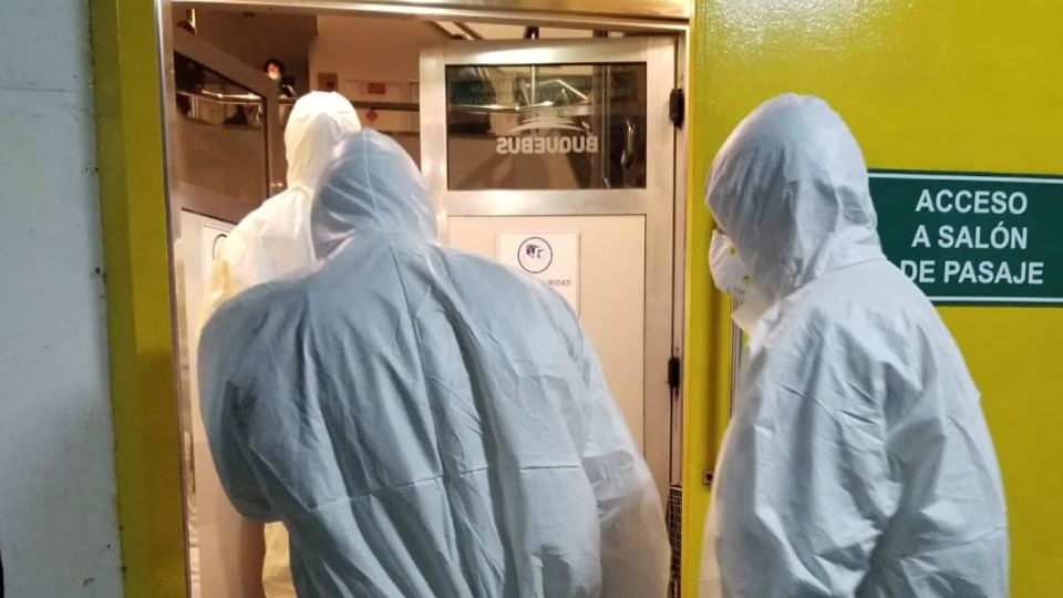 El operativo sanitario montado en Buquebus, ante el pasajero que llegó con síntomas de coronavirus.