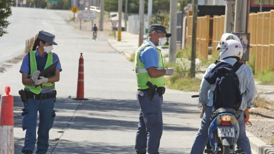 Controles por la cuarentena por coronavirus.
