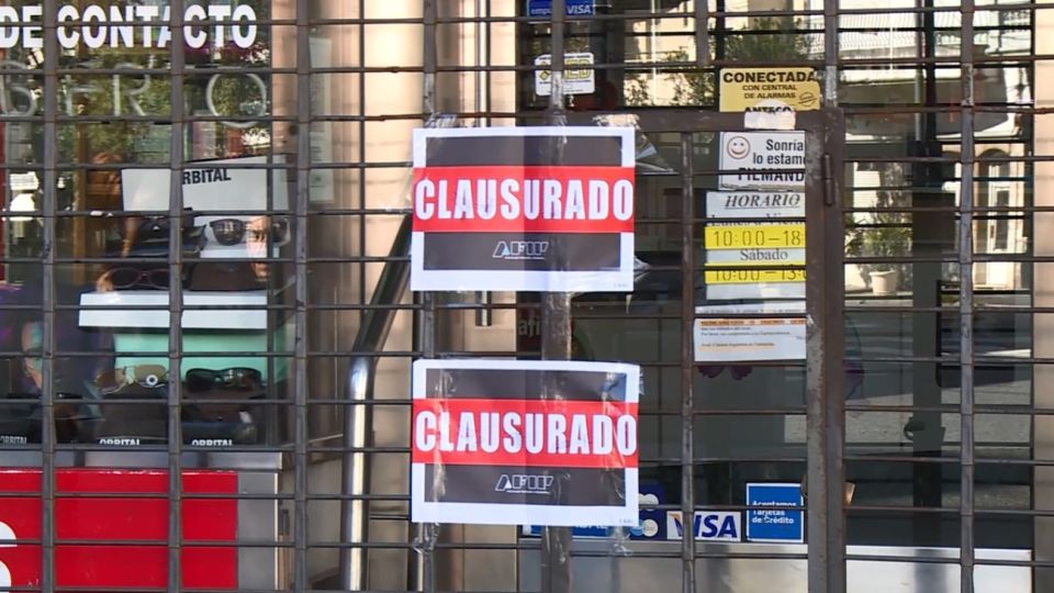 clausuran farmacia paternal g_20200321